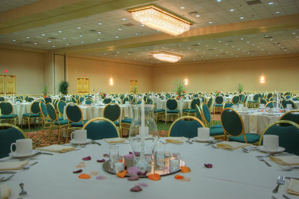 Durham Marriott City Center Restoran gambar